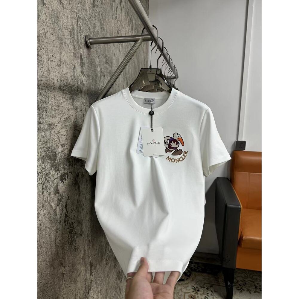 Moncler men's and women's crew neck white short sleeve T-shirt - Picture 6 of 9
